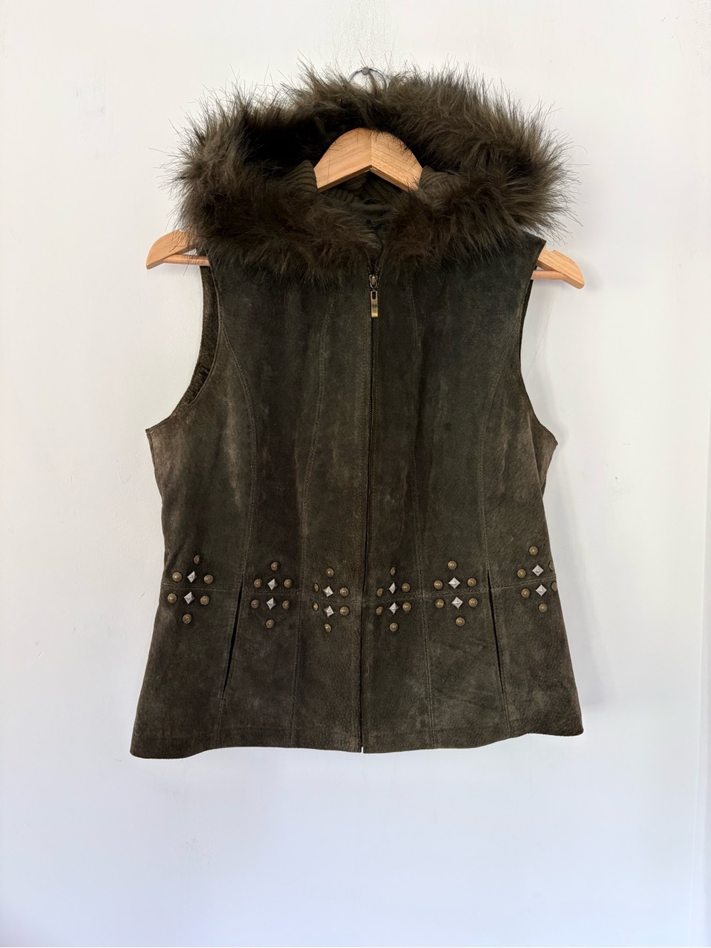 LIVE A LITTLE Genuine Suede Deep Green Vest Zip Faux Fur Trim Knit Hood M Boho
